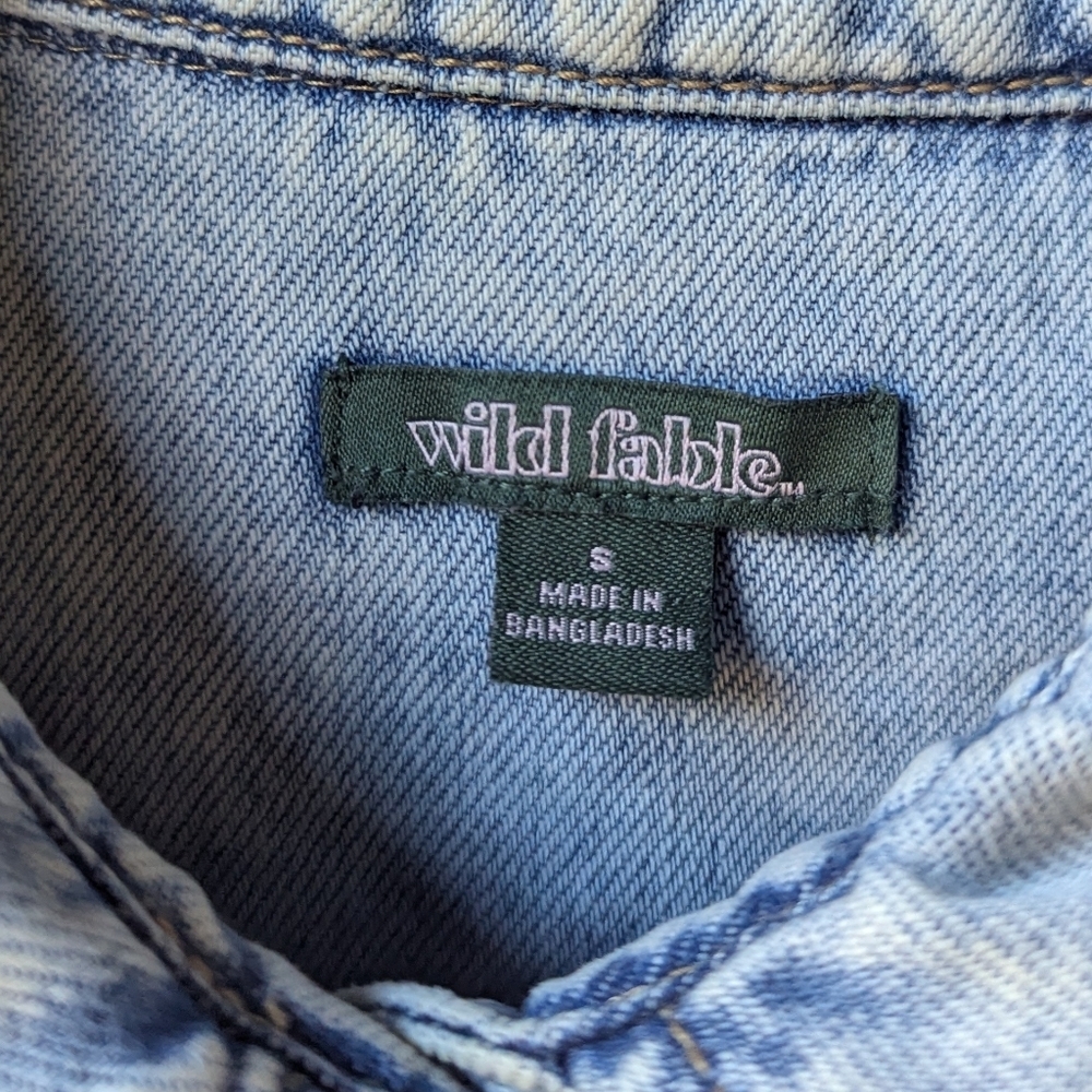 Wild Fable Light Acid Wash Patchwork Shacket Shirt Jacket Oversized Size Small - Picture 3 of 7